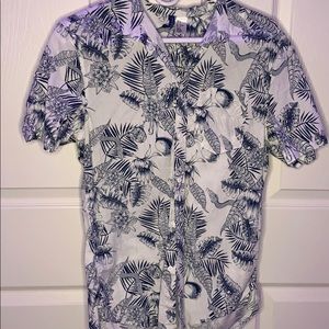 Button up shirt